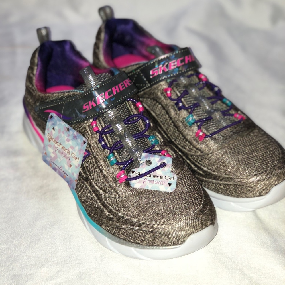 Skechers Sneakers Girls size 5